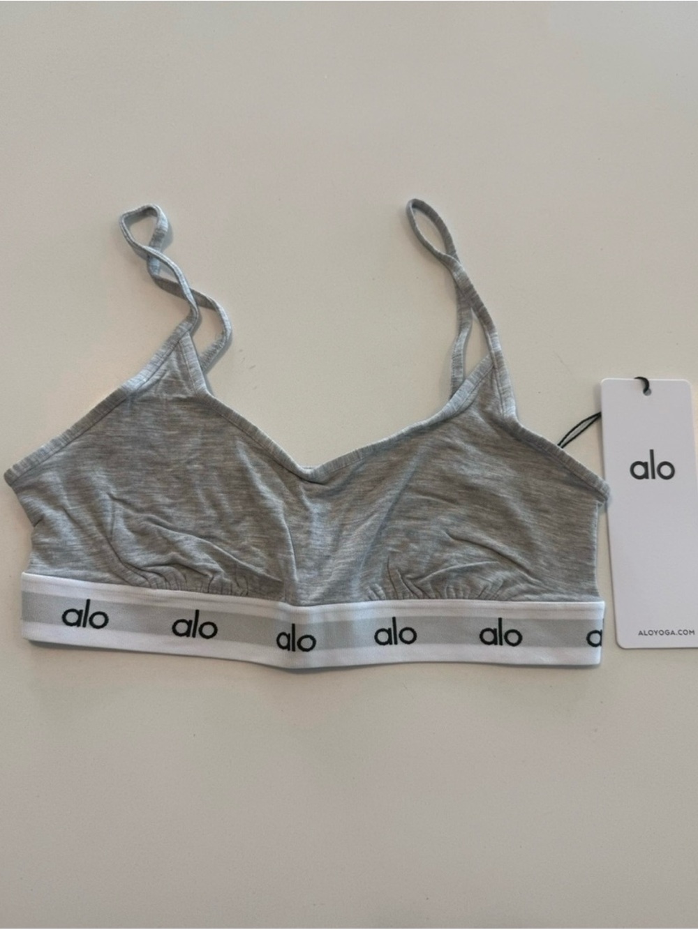 ALO Yoga Light Gray Logo Band Bralette